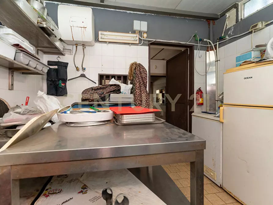 Immagine 24 di Bar / Ristorante in vendita  in Via Milo 10 a Catania