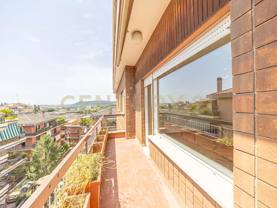 Immagine 7 di Trilocale in vendita  in Via Bevagna 56 a Roma