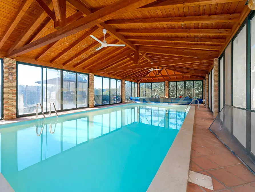 Immagine 57 di Villa in vendita  in Via Gela 95 a Caltagirone