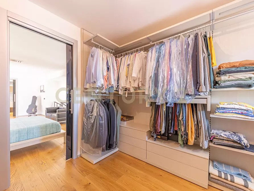 Immagine 73 di Villa in vendita  in Via Palmoli 27 a Roma