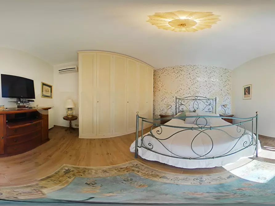 Immagine 69 di Villa in vendita  in Via Gela 95 a Caltagirone