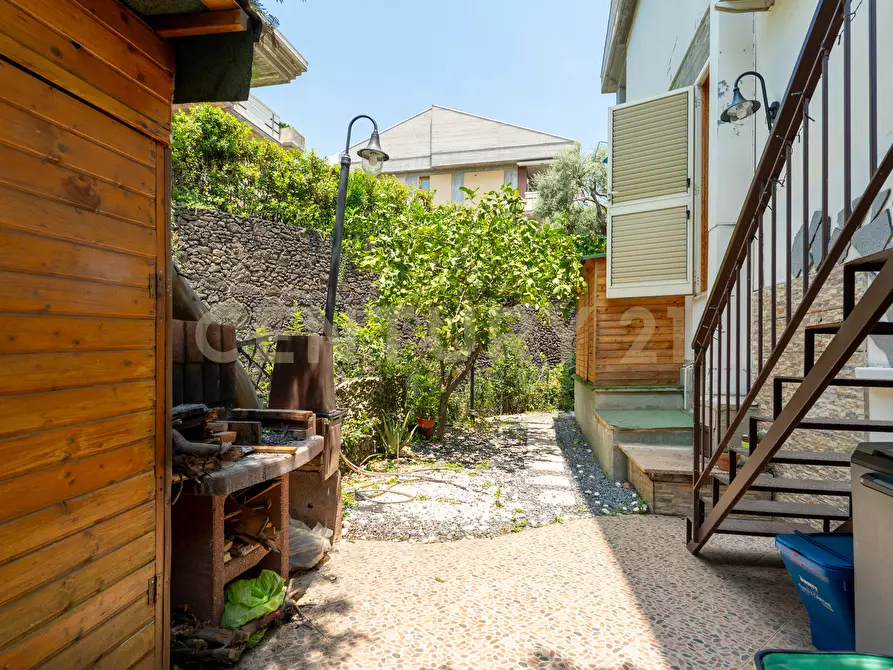Immagine 20 di Villetta a schiera in vendita  in Via Brenta 21 a San Gregorio Di Catania