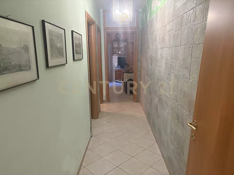 Immagine 26 di Pentalocale in vendita  in Via Francesco Baracca 59 a Riposto