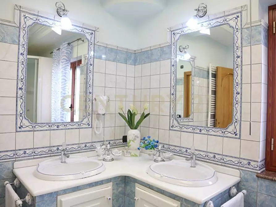 Immagine 8 di Villa in vendita  in Via Orgaz 110 a Milazzo