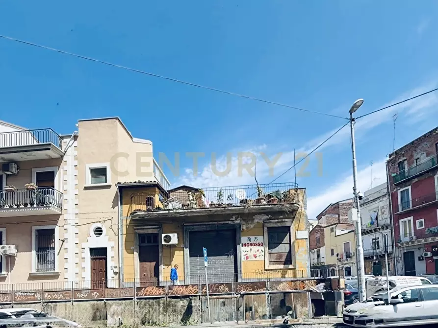 Immagine 2 di Attività artigianale in vendita  in Via Cosentino 55 a Catania