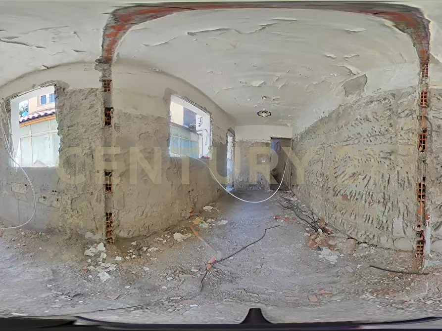 Immagine 37 di Casa indipendente in vendita  in Via Macaluso 9 a Catania