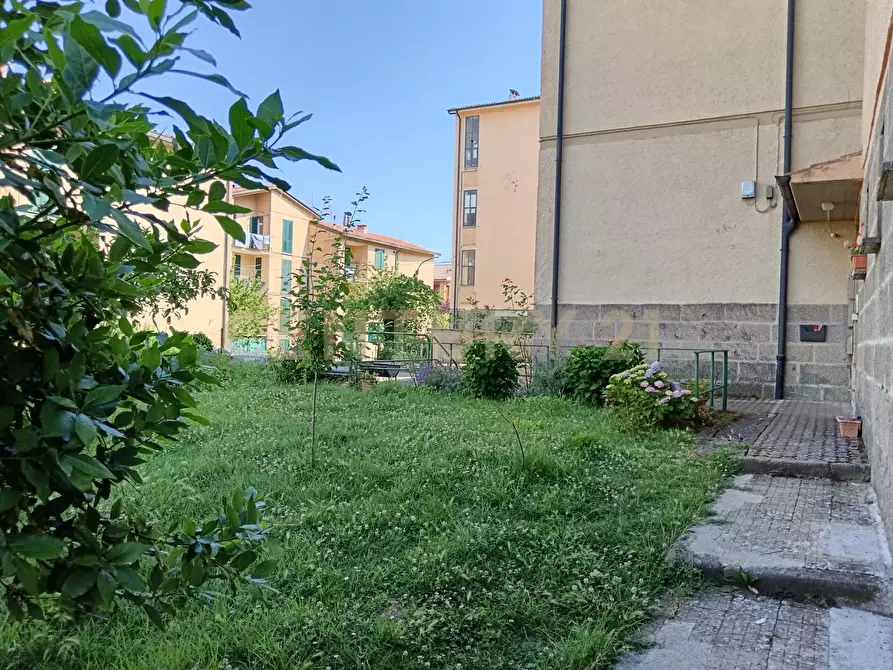 Immagine 23 di Pentalocale in vendita  in via primo maggio 24 a Abbadia San Salvatore