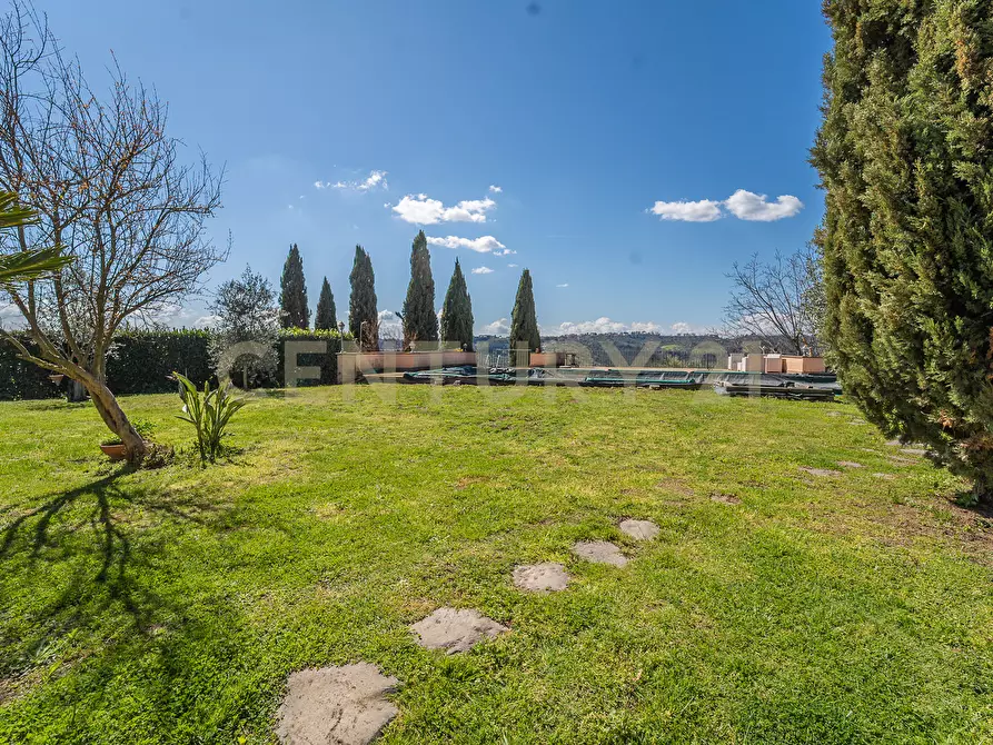 Immagine 13 di Villa in vendita  in Via Santa Lucia 1900 a Morlupo