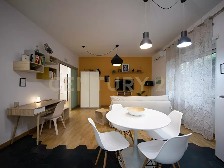 Immagine 3 di Bilocale in vendita  in Via della Bufalotta 15 a Roma