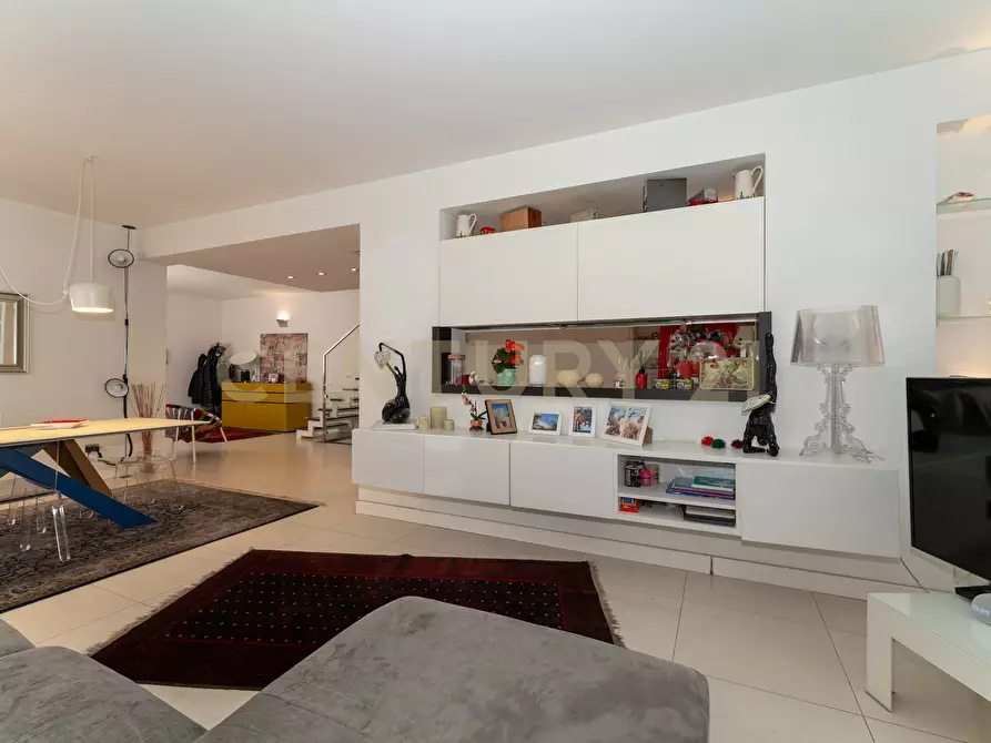 Immagine 22 di Casa indipendente in vendita  in Via dei Maceratoi 5 a Acireale