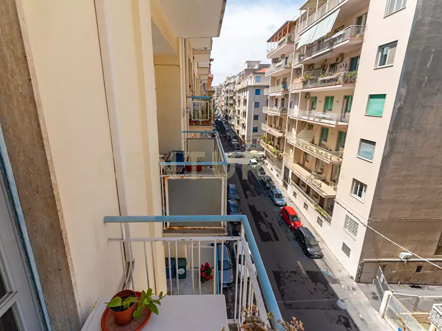 Immagine 30 di Quadrilocale in vendita  in Via Genova 64 a Catania