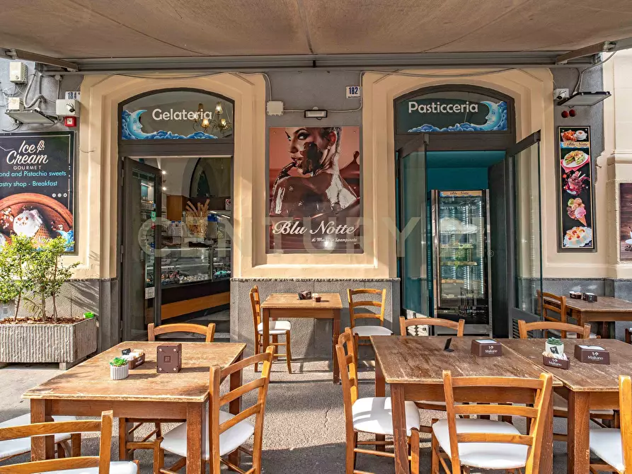 Immagine 1 di Bar / Ristorante in vendita  in Via Plebiscito 184 a Catania