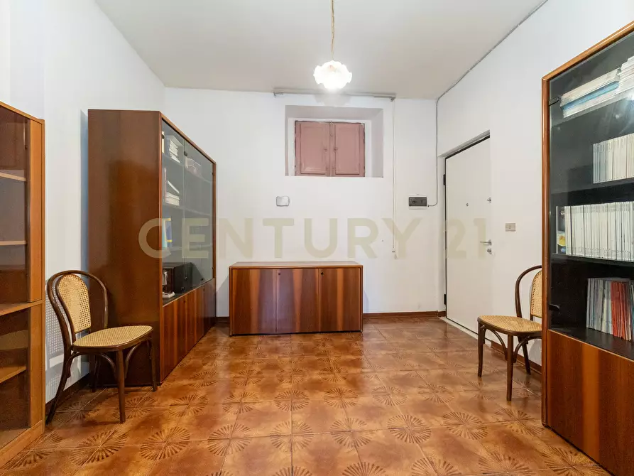 Immagine 10 di Bilocale in affitto  in Via Etnea 299 a Catania