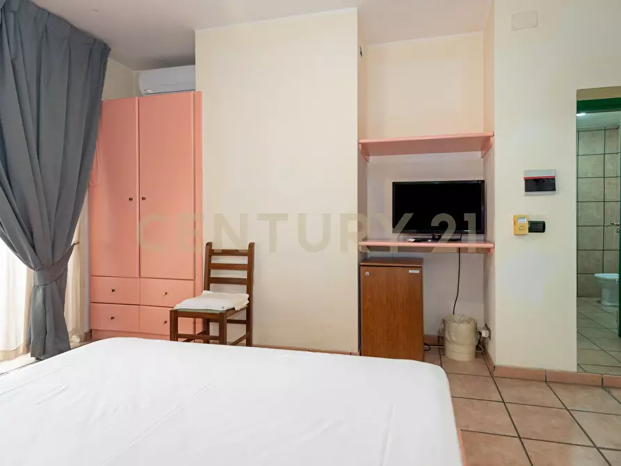 Immagine 19 di Casa indipendente in vendita  in Via Consolare Valeria 220 a Sant'alessio Siculo