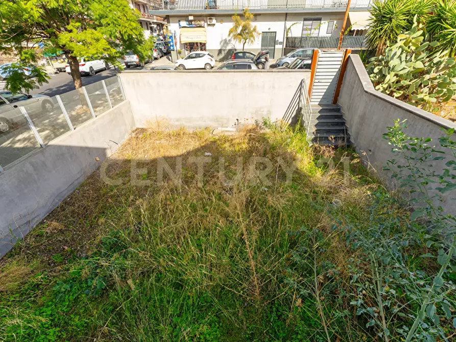 Immagine 23 di Locale commerciale in vendita  in Via Alfred Nobel snc a Misterbianco