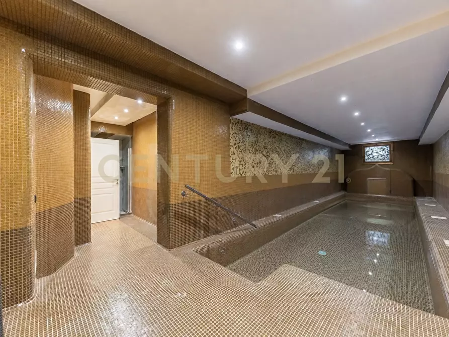 Immagine 16 di Villa in vendita  in Via Caporetto 23 a Anzio
