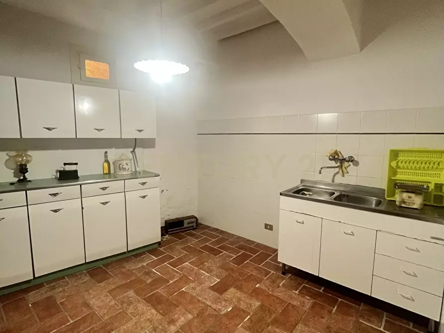 Immagine 4 di Bilocale in vendita  in Via delle Pieve 9 a Semproniano