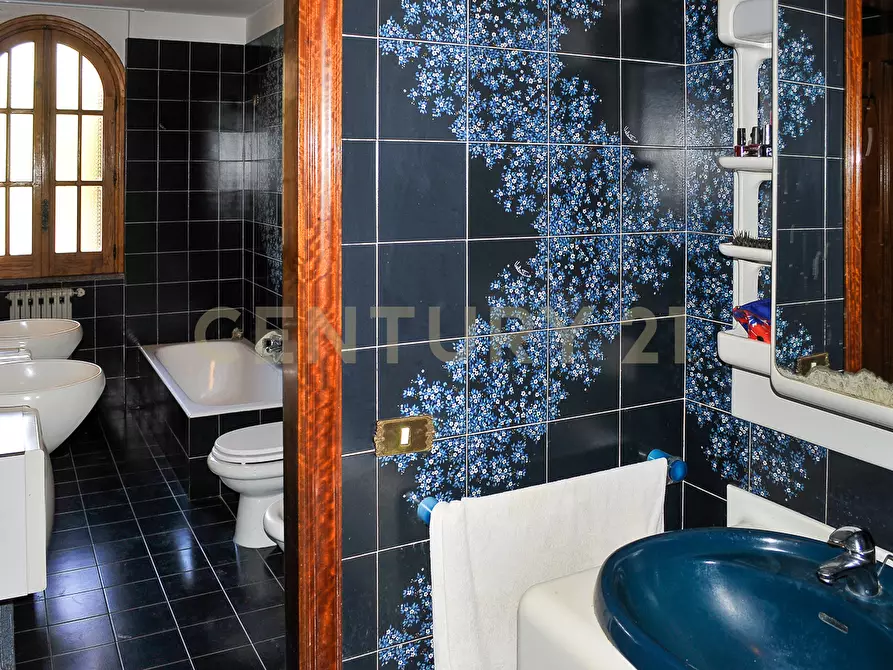 Immagine 21 di Villa in vendita  in Via Musumeci 47 a Giarre