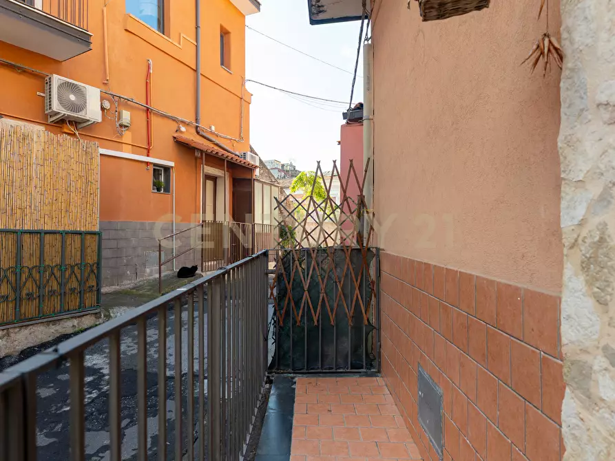 Immagine 6 di Casa indipendente in vendita  in Via Lumacari 2 a Catania