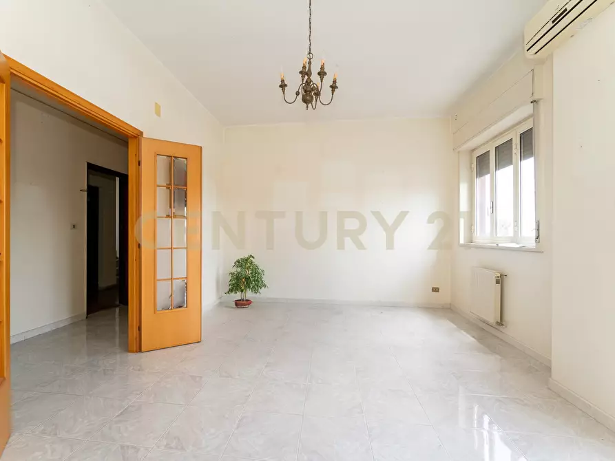 Immagine 33 di Pentalocale in vendita  in Via Stefano Vitale 12 a Catania