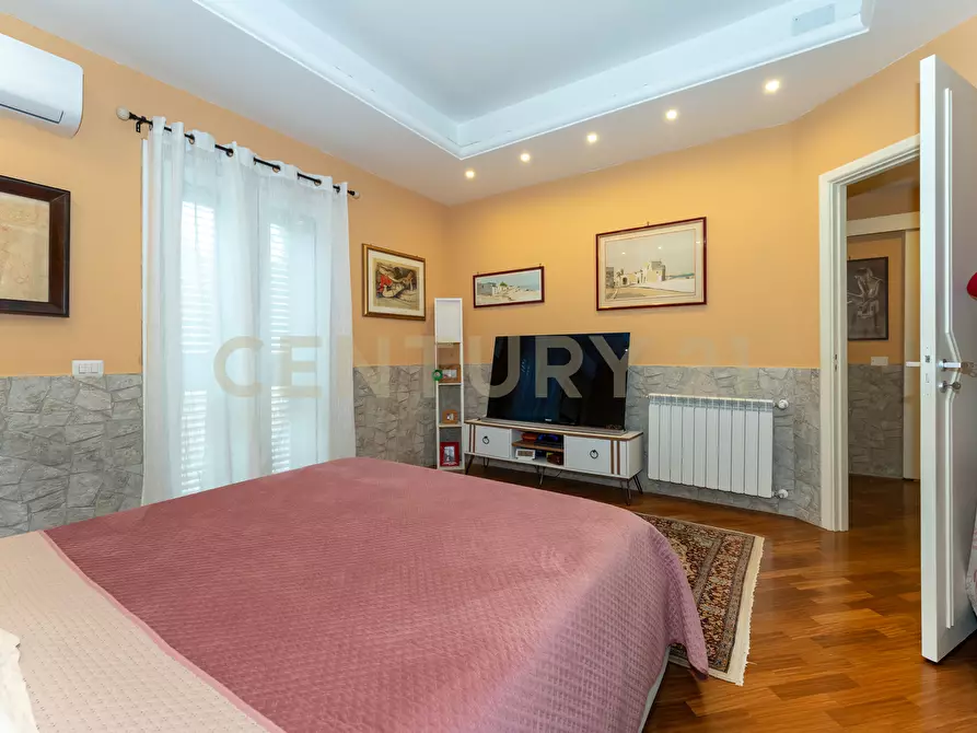 Immagine 45 di Trilocale in vendita  in Corso Indipendenza 230 a Catania