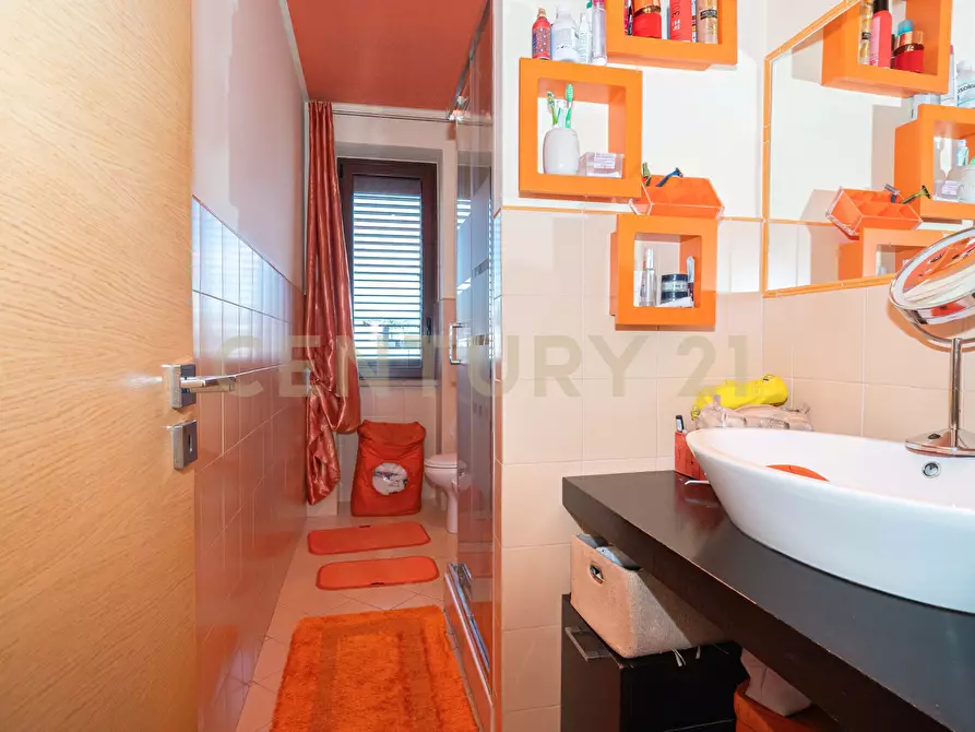 Immagine 14 di Trilocale in vendita  in Via Palermo 364 a Catania