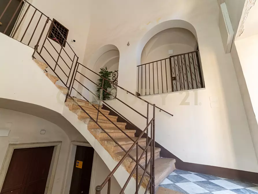 Immagine 8 di Pentalocale in vendita  in Via Antonino di Sangiuliano 185 a Catania