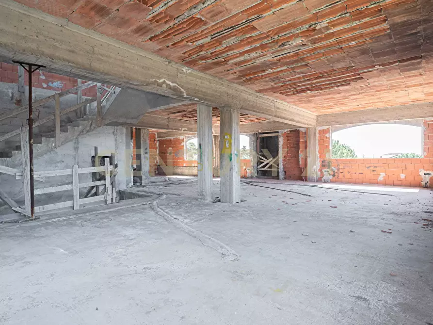 Immagine 29 di Palazzo in vendita  in Via dell'Aria snc a Pedara