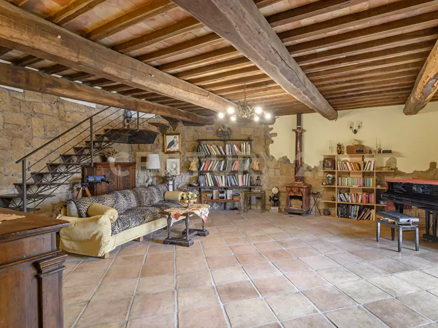 Immagine 70 di Villa in vendita  in Località Campo Rotondo snc a Capranica