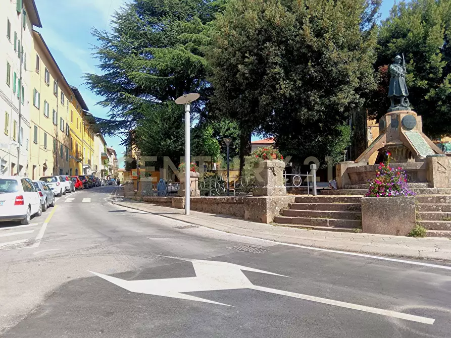 Immagine 47 di Pentalocale in vendita  in Via Mentana 15 a Abbadia San Salvatore