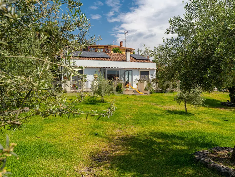 Immagine 76 di Villa in vendita  in Via Dietro Serra 2 a Viagrande