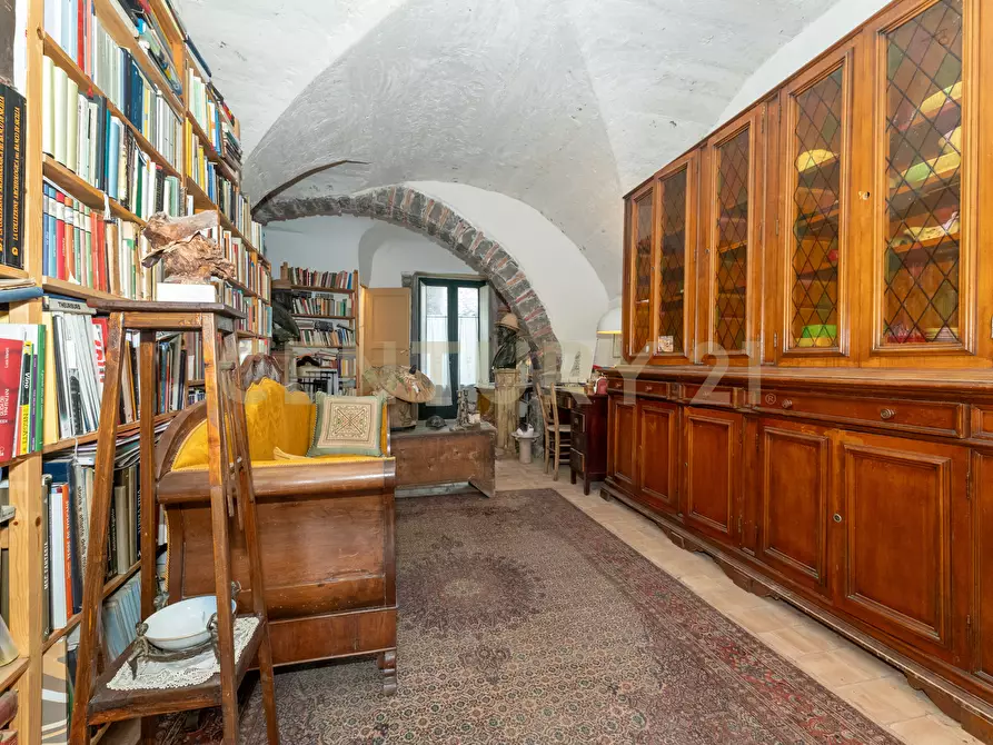 Immagine 4 di Casa indipendente in vendita  in Via Guglielmo Oberdan 15 a Linguaglossa