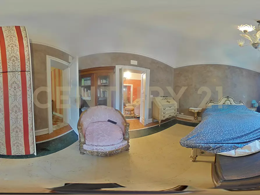 Immagine 90 di Casa indipendente in vendita  in Via Zaccà Rosolia 11 a Catania