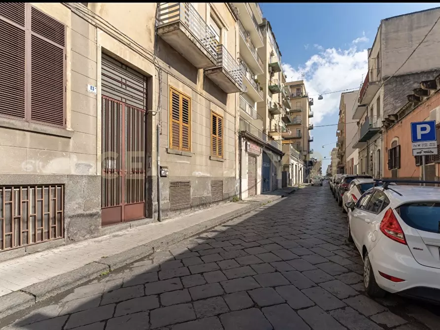 Immagine 33 di Appartamento in vendita  in Via Antonio Santangelo Fulci 83 a Catania