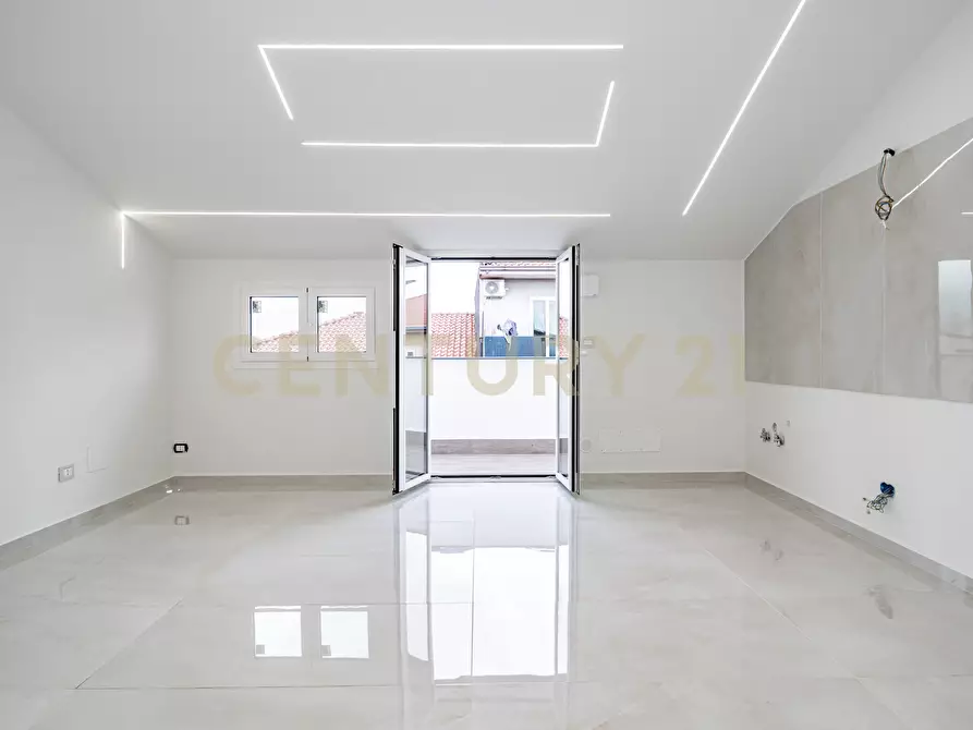 Immagine 10 di Quadrilocale in vendita  in Via delle Rose 17 a Valverde