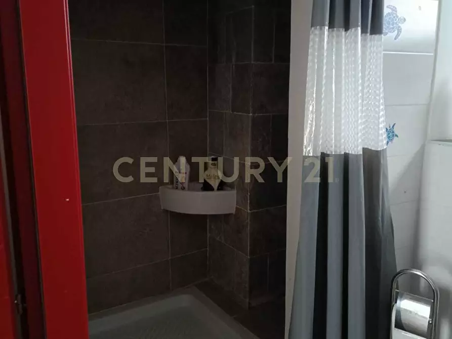 Immagine 9 di Casa indipendente in affitto  in Piazza Federico di Svevia a Catania