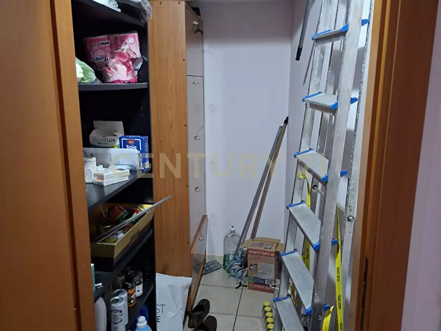 Immagine 14 di Trilocale in vendita  in Via Faraci 13 a Catania
