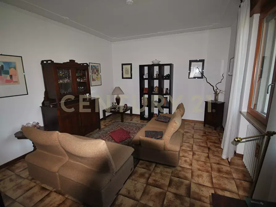 Immagine 11 di Casa semindipendente in vendita  a Oppeano