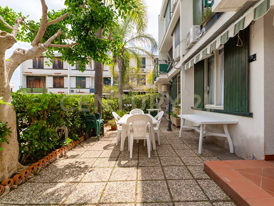 Immagine 4 di Pentalocale in vendita  in Via della Grotta 2 a Augusta