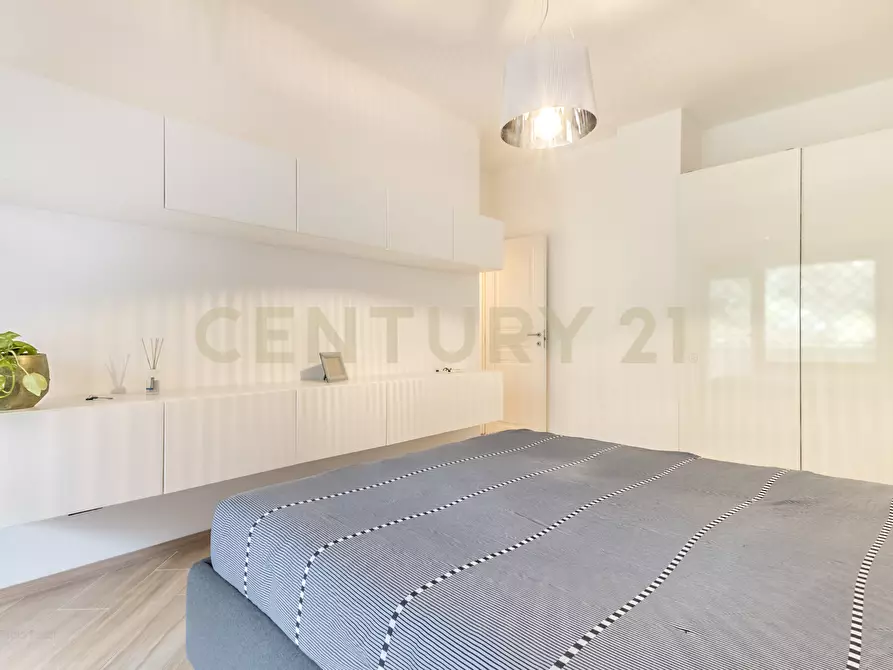 Immagine 17 di Bilocale in affitto  in Via Tomba di Nerone 14 a Roma