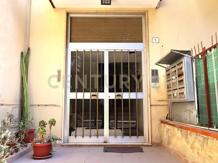 Immagine 5 di Appartamento in vendita  in Via Inserra 5 a Palermo
