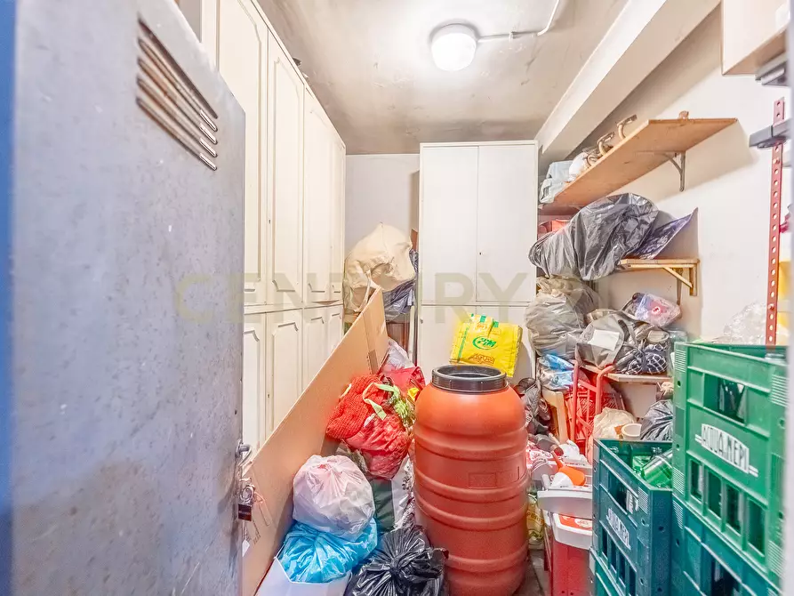 Immagine 83 di Attico in vendita  in Viale Cortina d'Ampezzo 199 a Roma