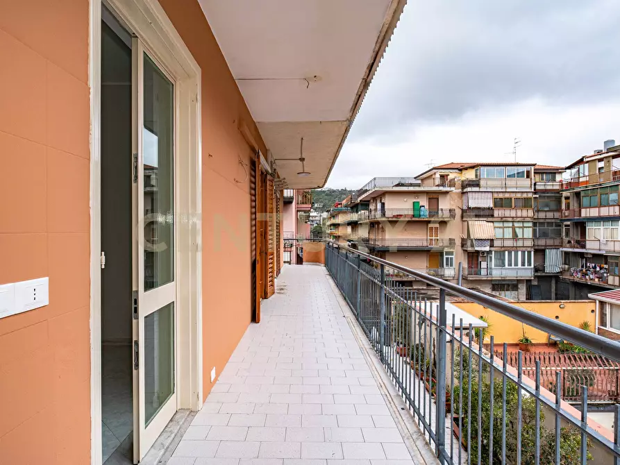 Immagine 13 di Quadrilocale in vendita  in Via Salvo D'Acquisto 42 a Aci Catena