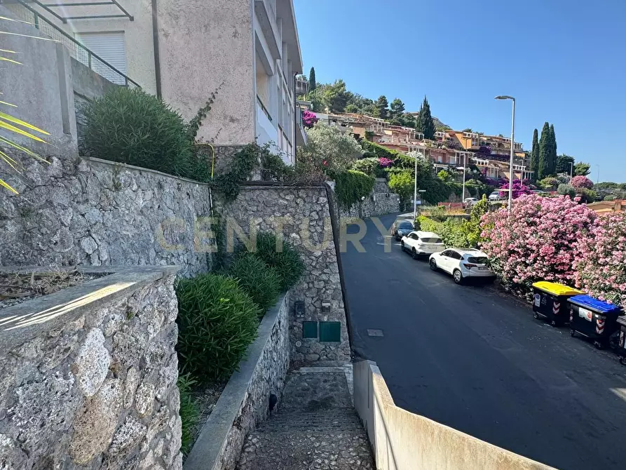 Immagine 37 di Trilocale in vendita  in Via del Sole a Monte Argentario