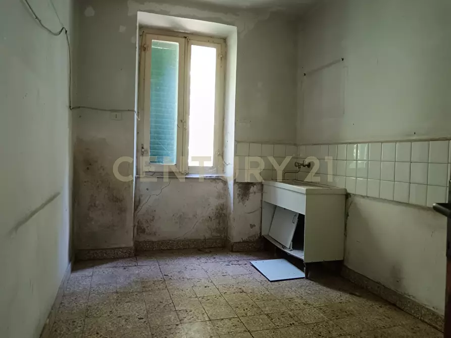 Immagine 11 di Pentalocale in vendita  in Via Val di Piatta 10 a Abbadia San Salvatore