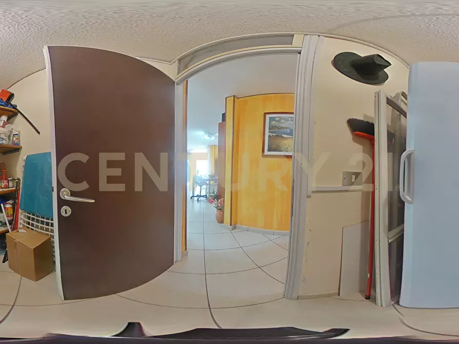 Immagine 48 di Pentalocale in vendita  in Via della Grotta 2 a Augusta