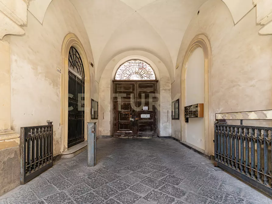 Immagine 3 di Bilocale in vendita  in Via Crociferi 60 a Catania