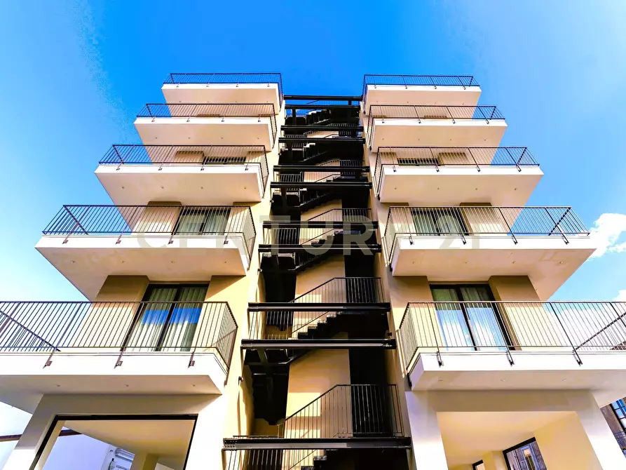 Immagine 29 di Appartamento in affitto  in Viale Mario Rapisardi 109 a Catania