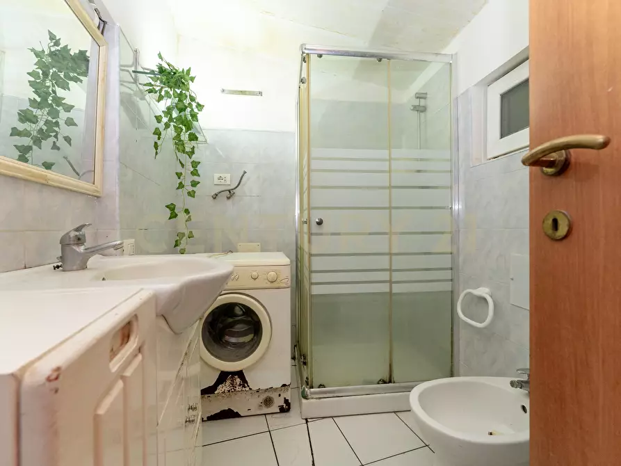 Immagine 26 di Bilocale in vendita  in Via San Vincenzo Dè Paoli 18 a Catania