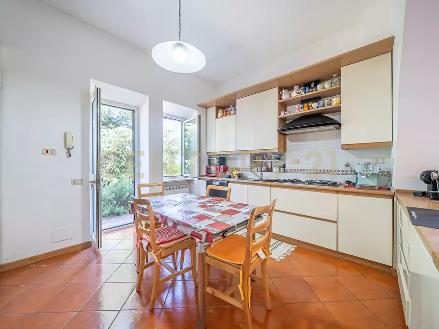 Immagine 11 di Villa in vendita  in Via Pedemontana 319 a Palestrina